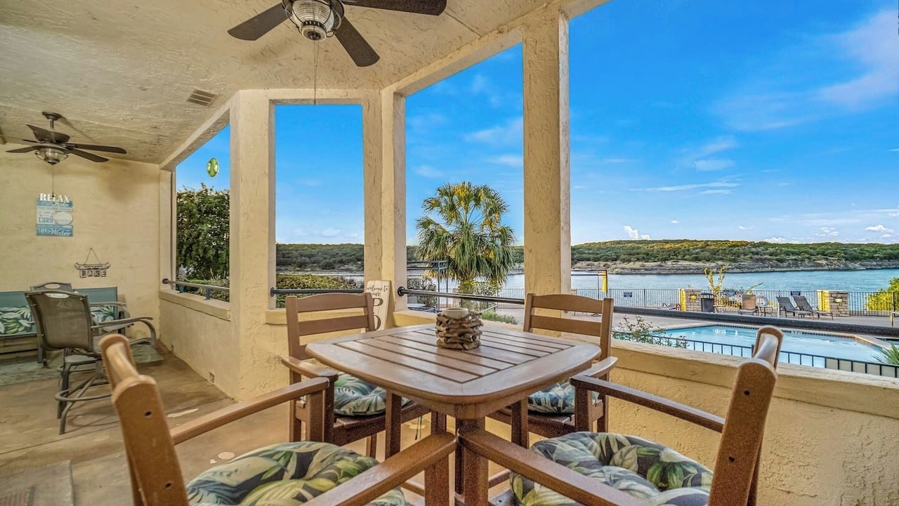 Photo of Patio Balcony in Highland Lake Estates