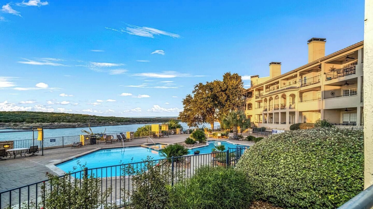Photo of Outdoor in Highland Lake Estates