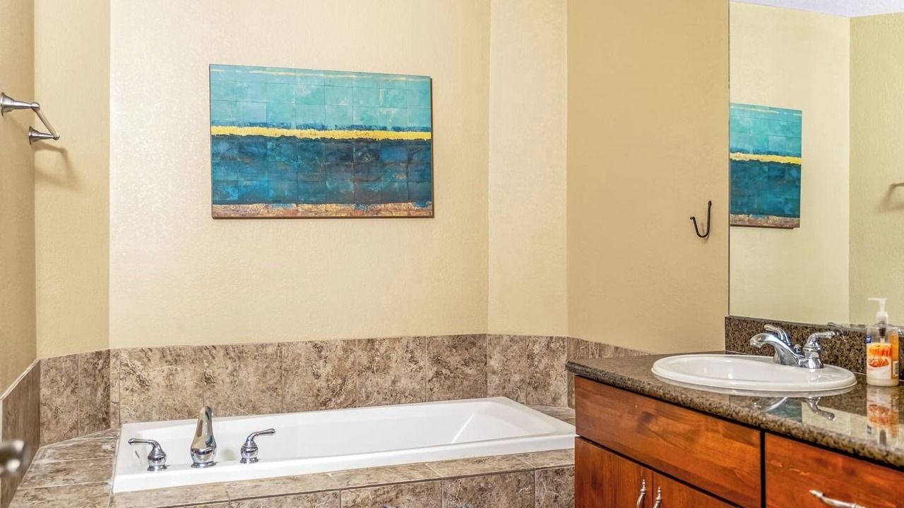 Photo of Bathroom in Highland Lake Estates