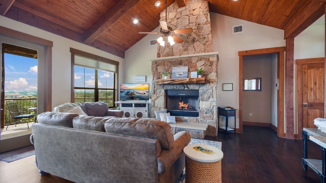 Photo of Livingroom in Leander