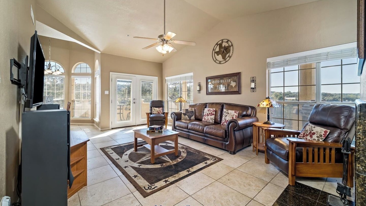 Photo of Bedroom in Highland Lake Estates