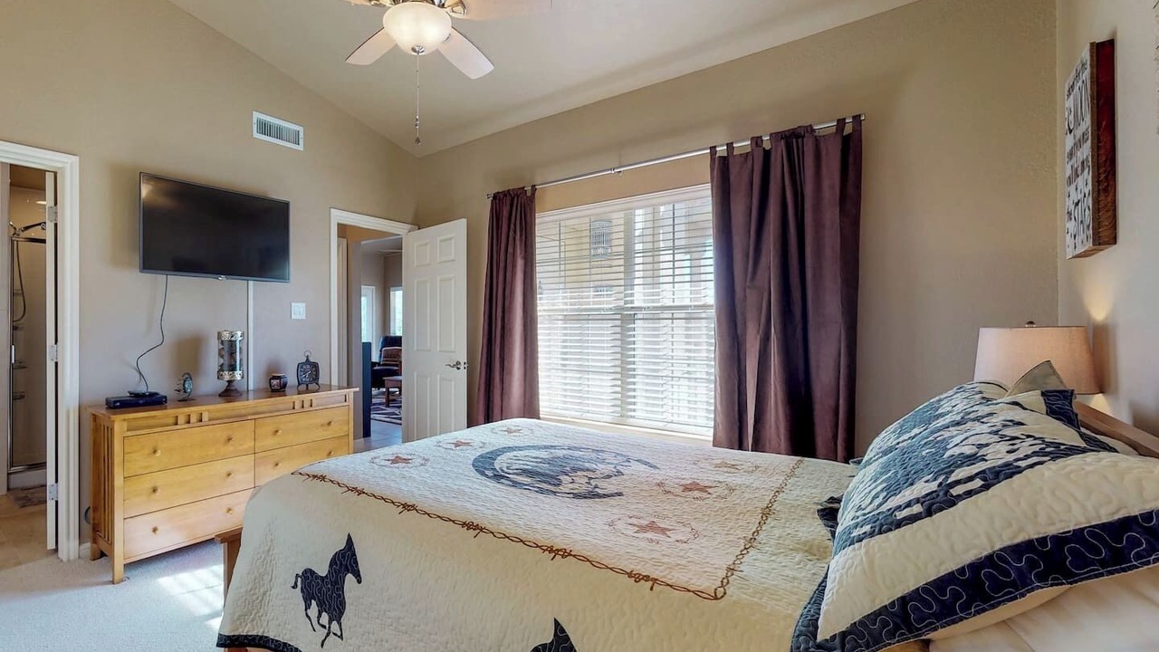 Photo of Bedroom in Highland Lake Estates