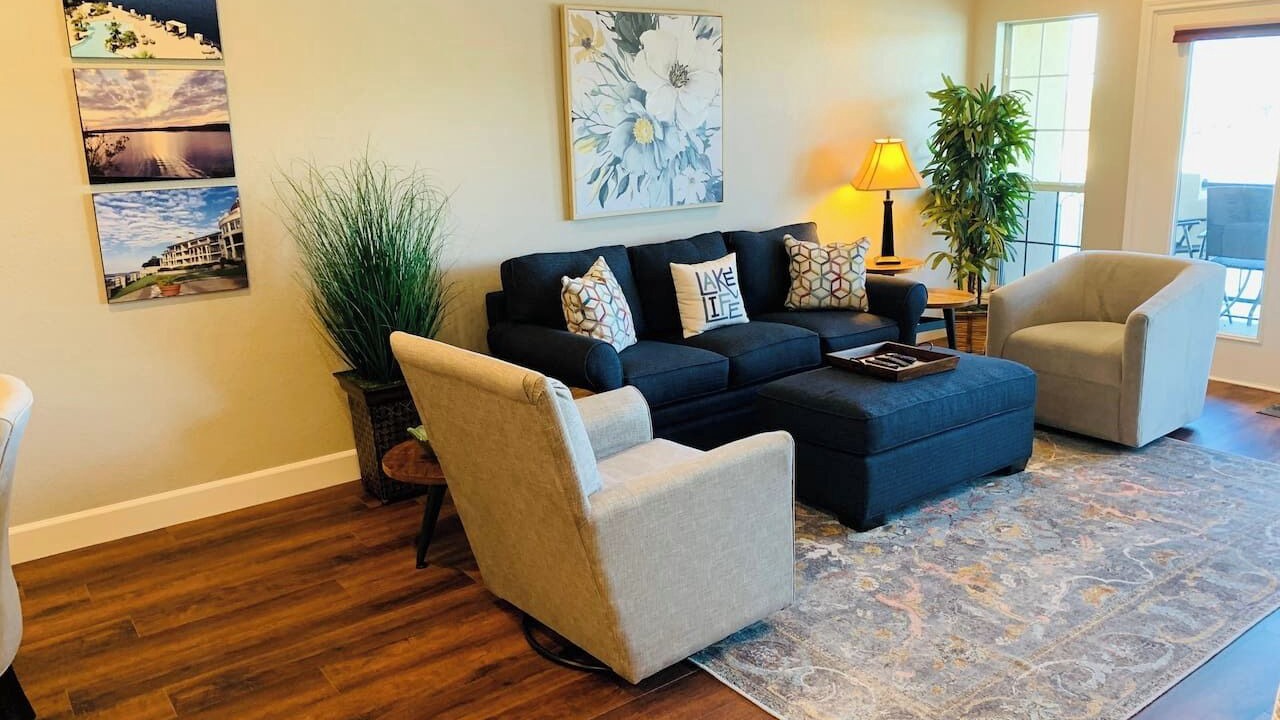 Photo of Livingroom in Highland Lake Estates