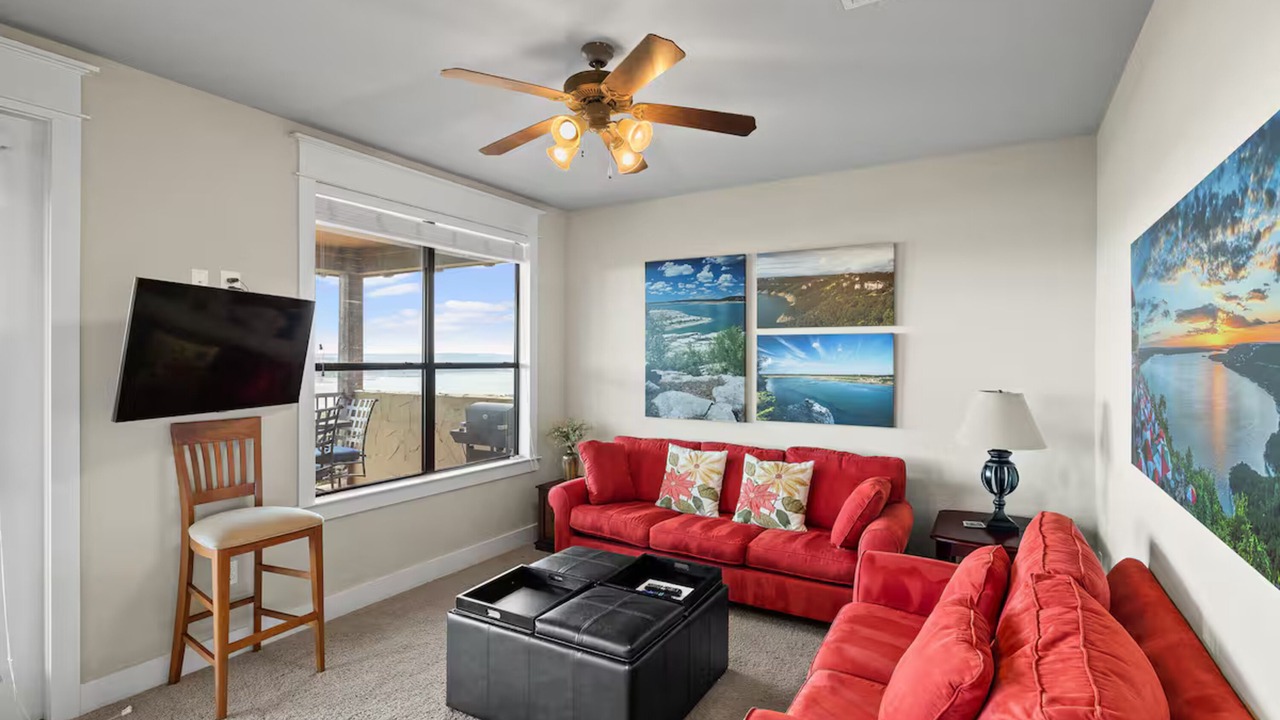 Photo of Livingroom in Leander