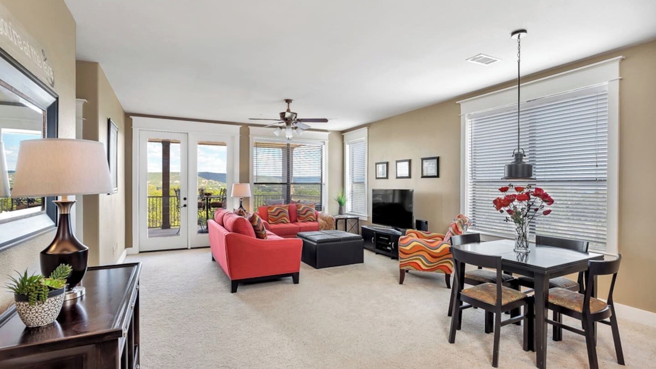 Photo of Livingroom in Leander