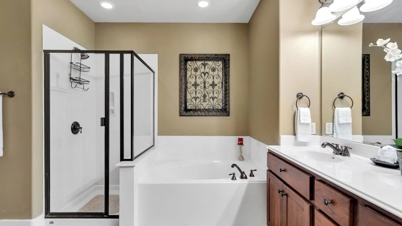 Photo of Bathroom in Leander