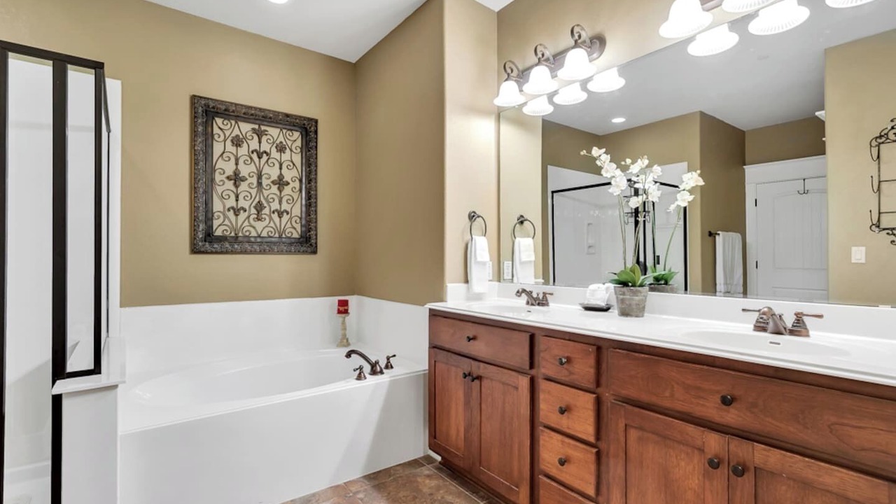 Photo of Bathroom in Leander