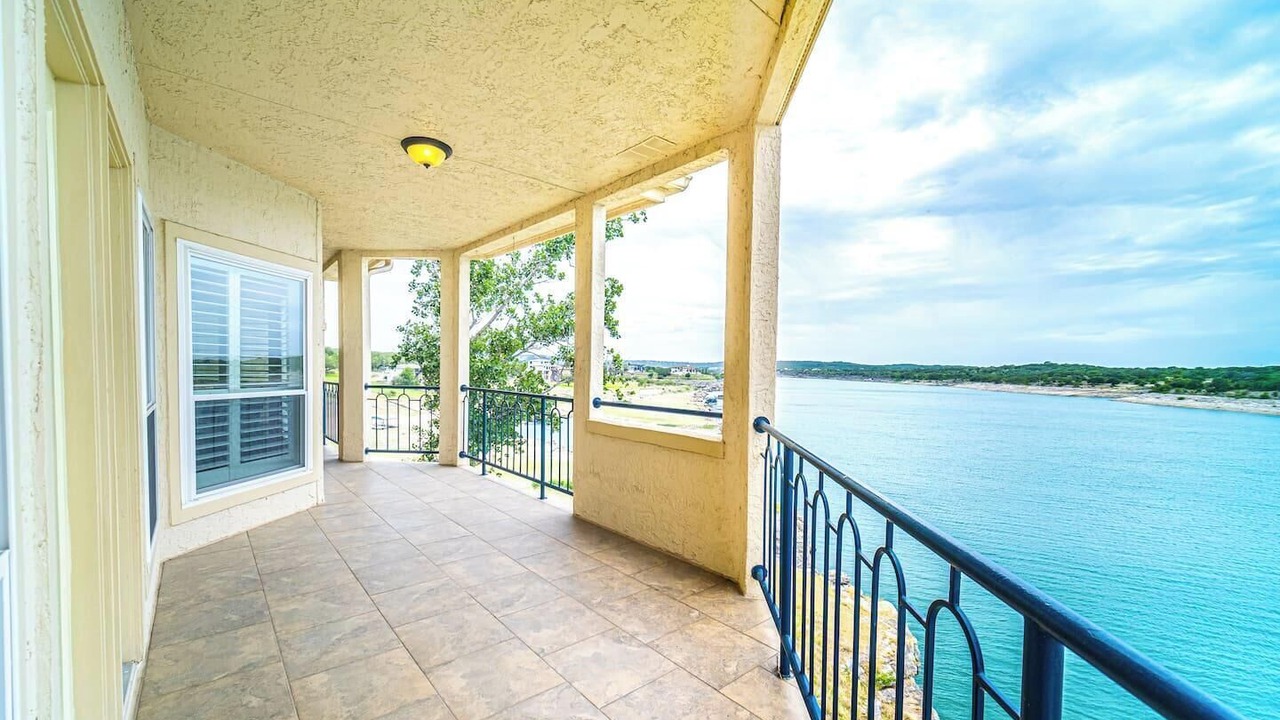 Photo of Outdoor in Highland Lake Estates