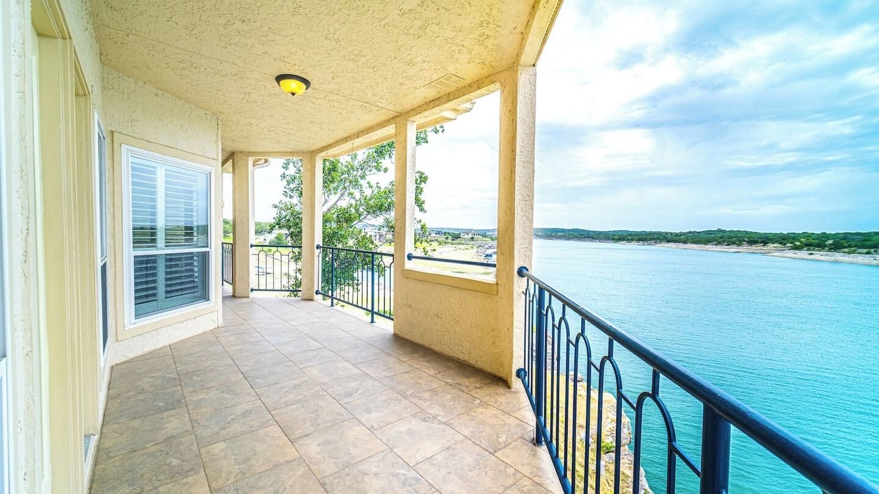 Photo of Outdoor in Highland Lake Estates