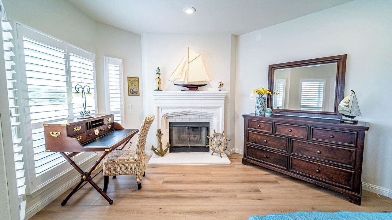 Photo of Livingroom in Highland Lake Estates