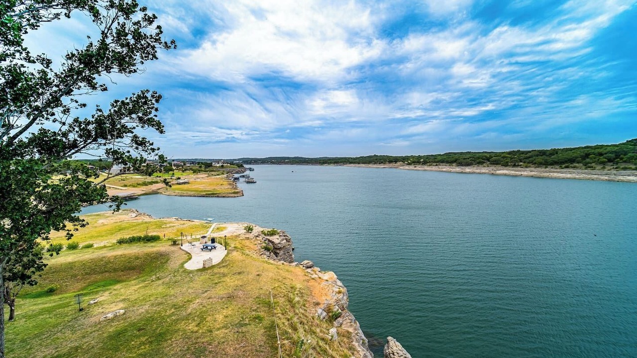 Photo of Outdoor in Highland Lake Estates