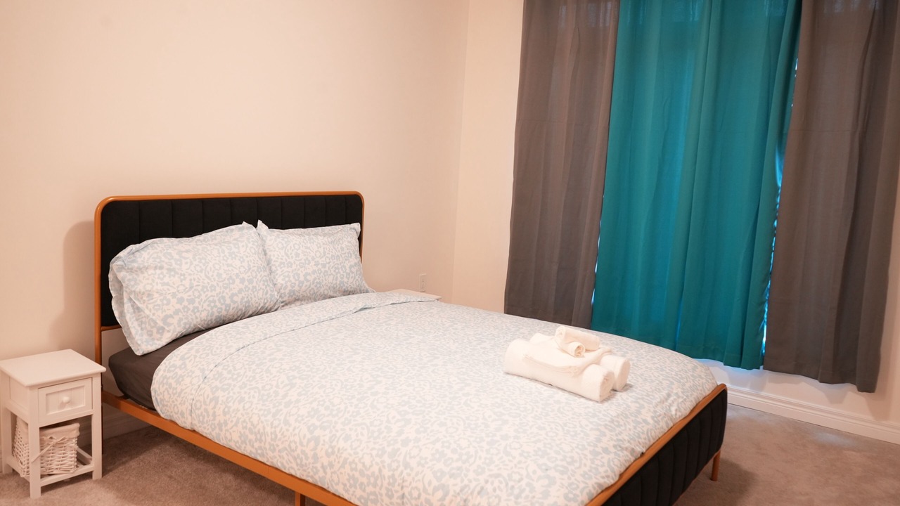 Photo of Bedroom in Stoney Creek