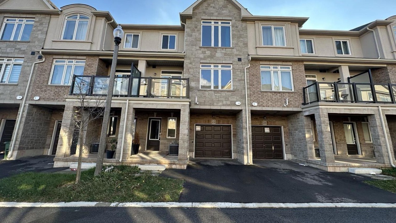 Photo of Outdoor in Stoney Creek