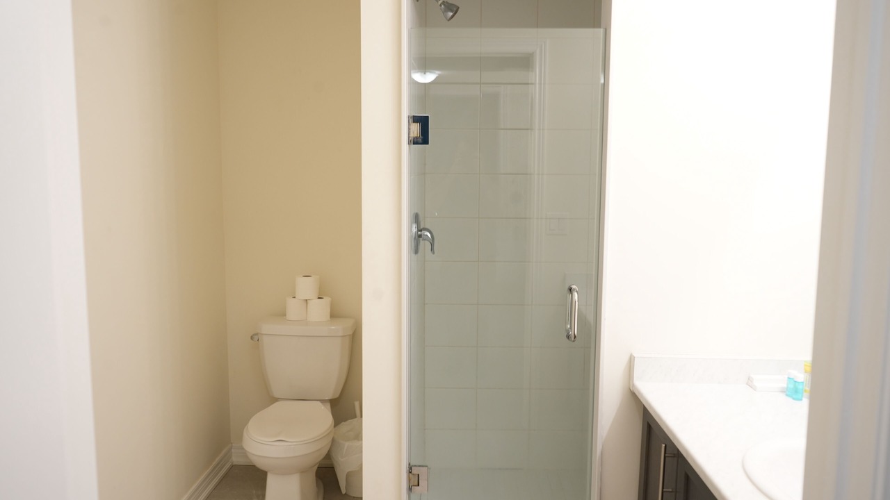 Photo of Bathroom in Stoney Creek