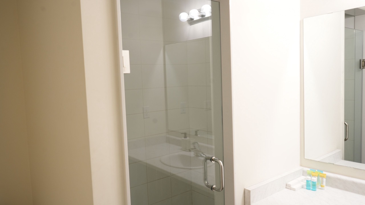 Photo of Bathroom in Stoney Creek
