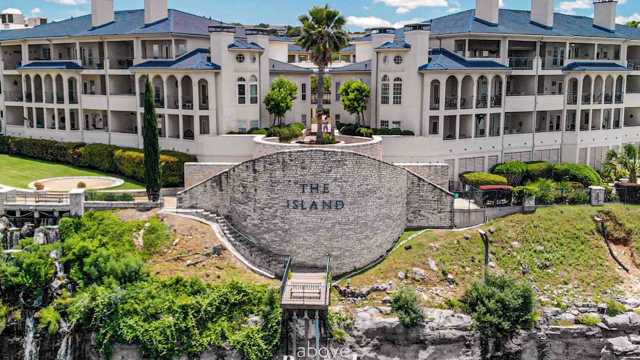 Photo of Outdoor in Highland Lake Estates