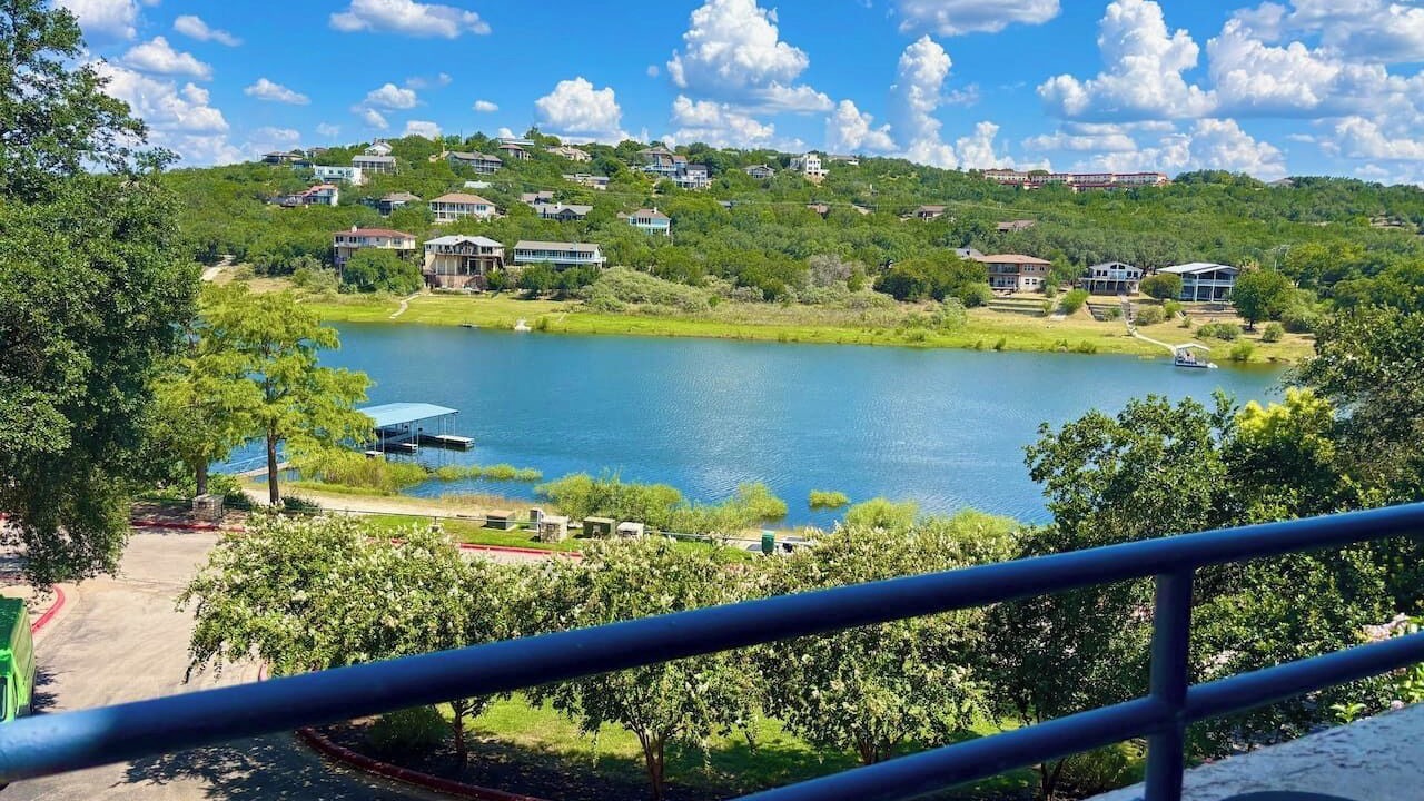 Photo of Patio Balcony in Highland Lake Estates