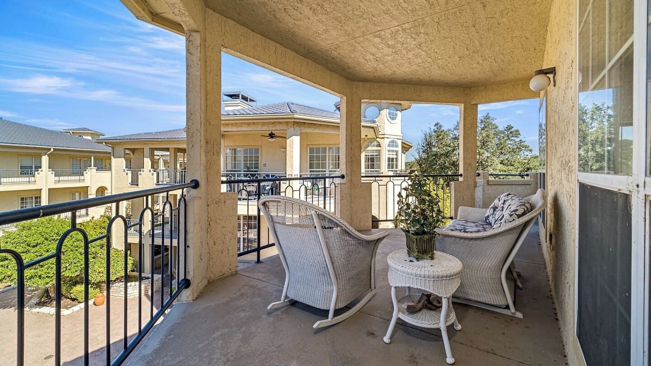 Photo of Patio Balcony in Highland Lake Estates