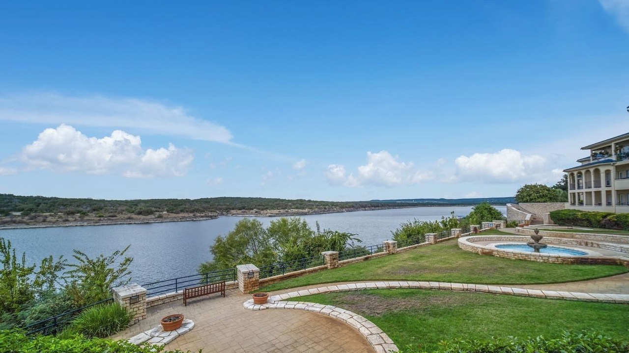 Photo of Patio Balcony in Highland Lake Estates