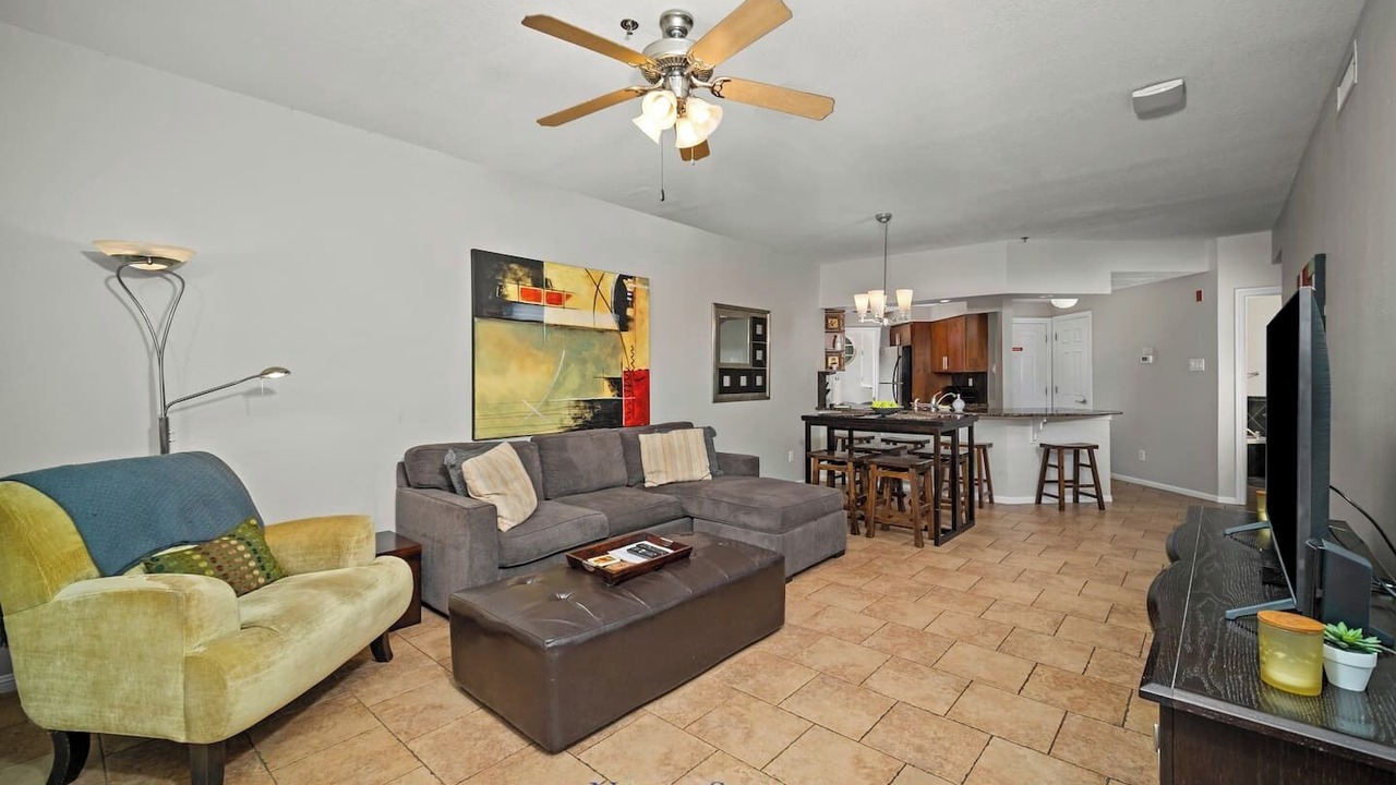 Photo of Livingroom in Highland Lake Estates