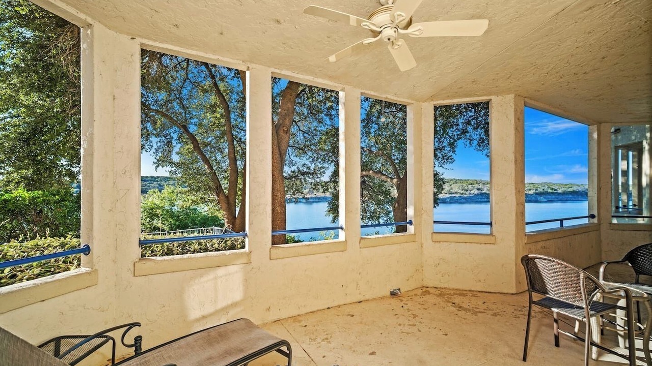 Photo of Patio Balcony in Highland Lake Estates