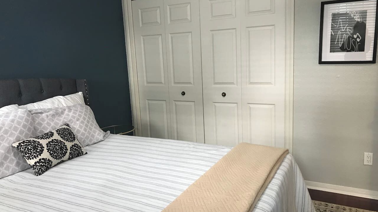 Photo of Bedroom in Highland Lake Estates