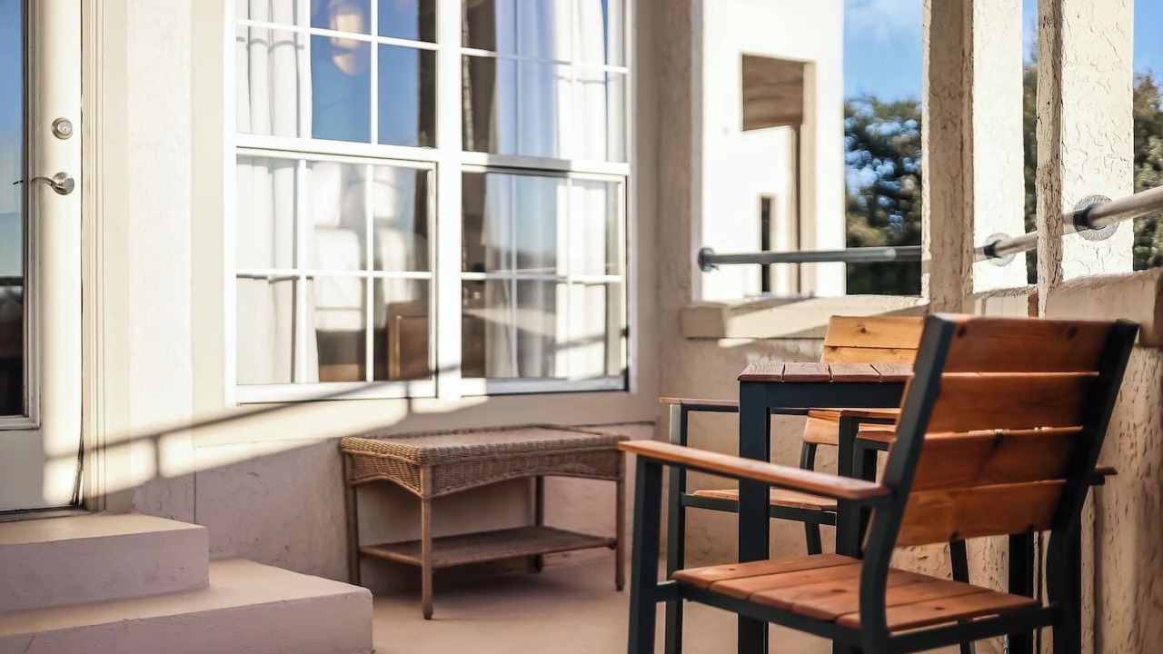 Photo of Patio Balcony in Highland Lake Estates