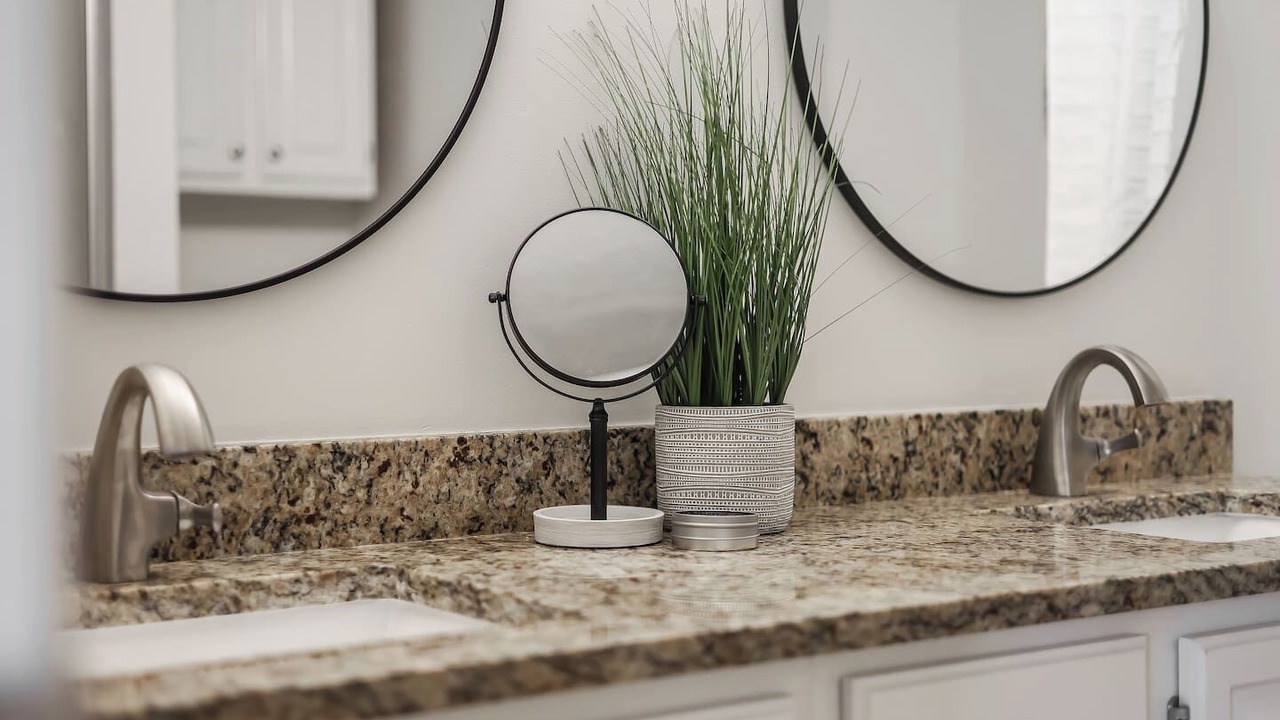 Photo of Bathroom in Highland Lake Estates