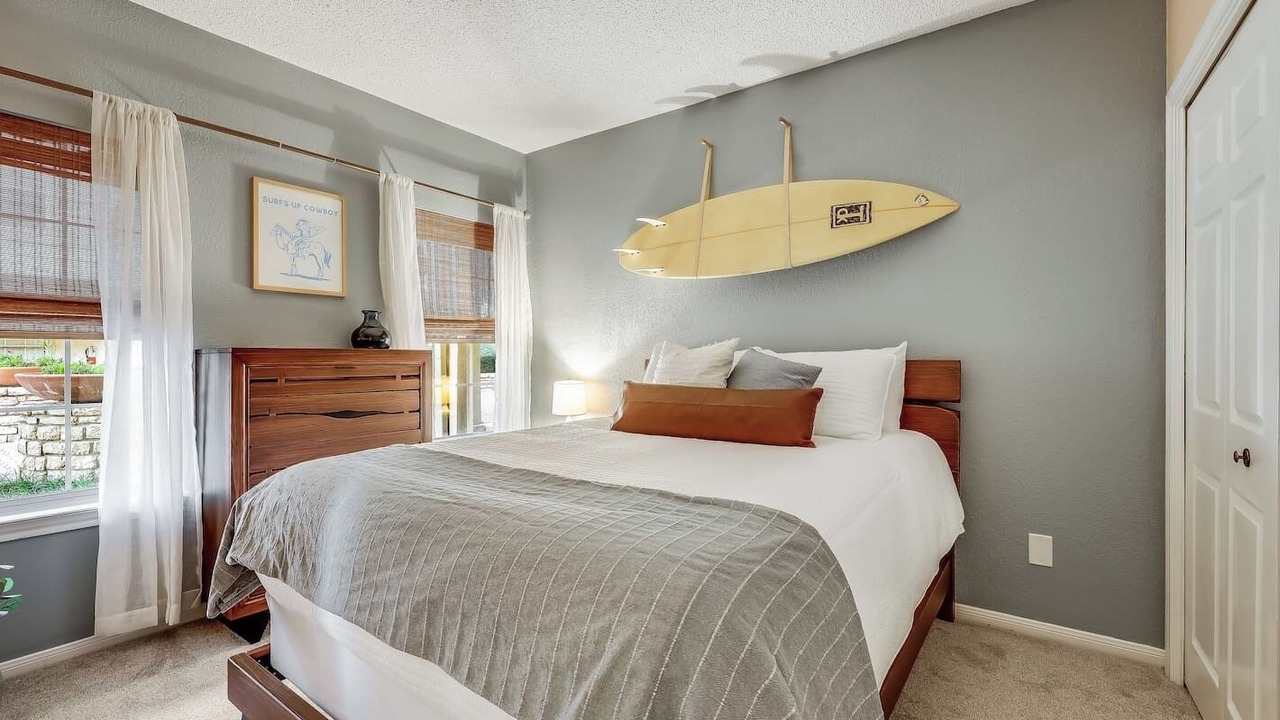 Photo of Bedroom in Highland Lake Estates