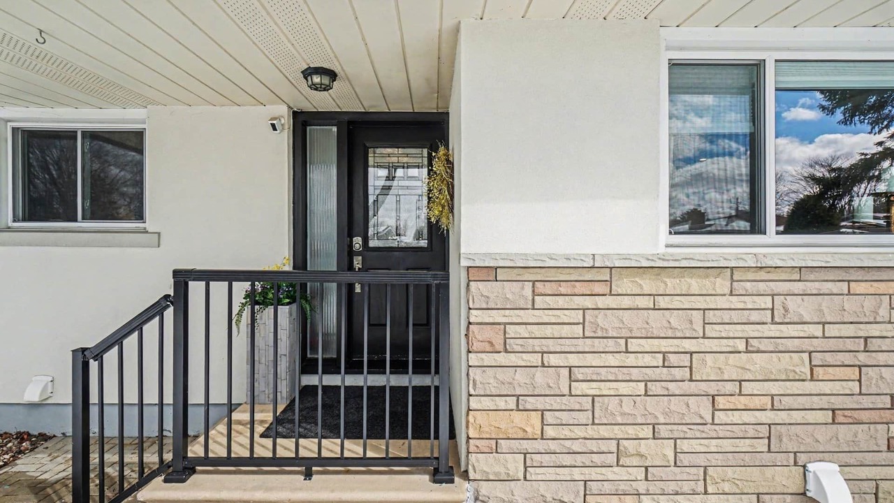 Photo of Outdoor in Ottawa Division