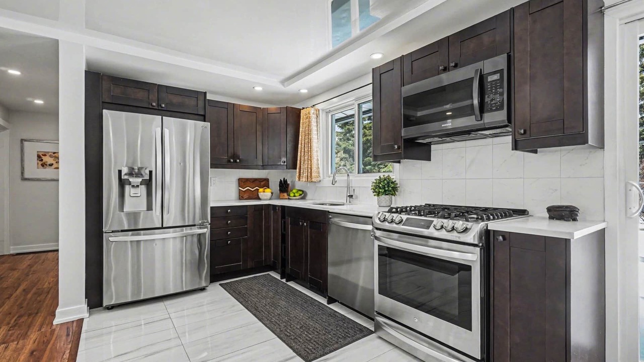 Photo of Kitchen in Ottawa Division