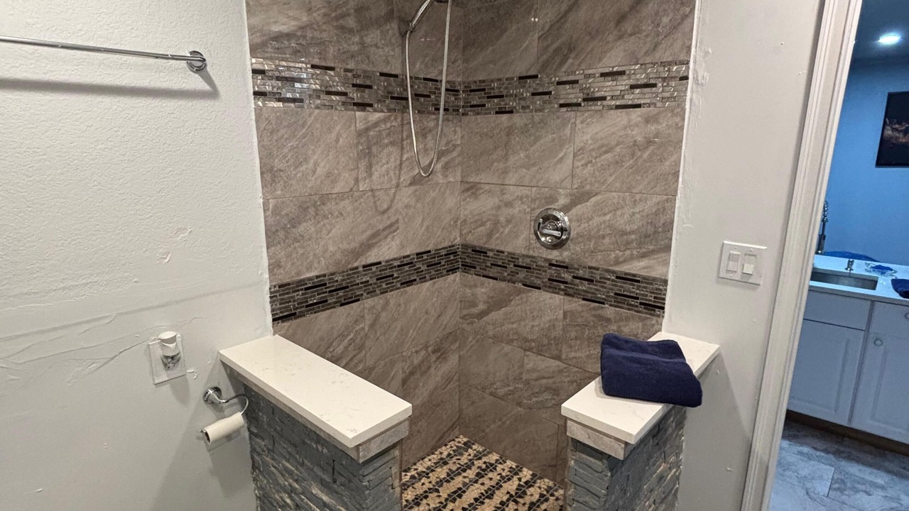 Photo of Bathroom in Parque Vista Estates