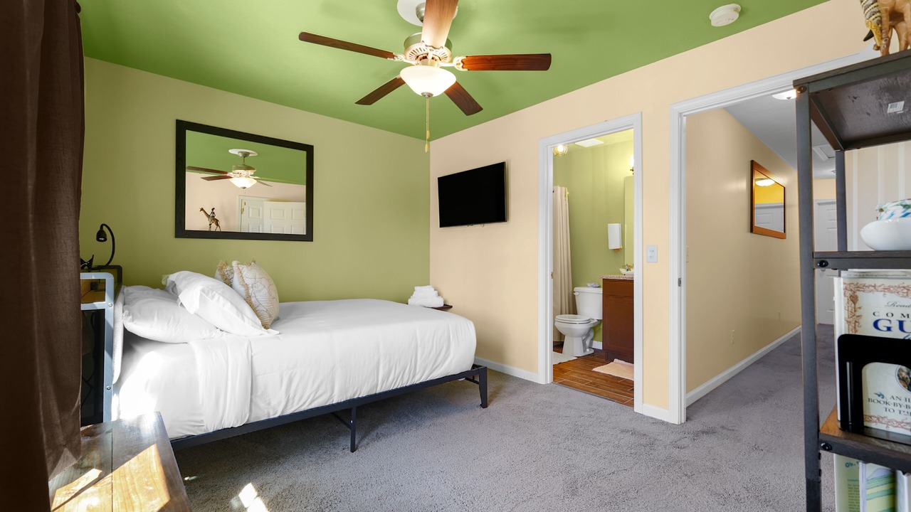 Photo of Bedroom in Antioch