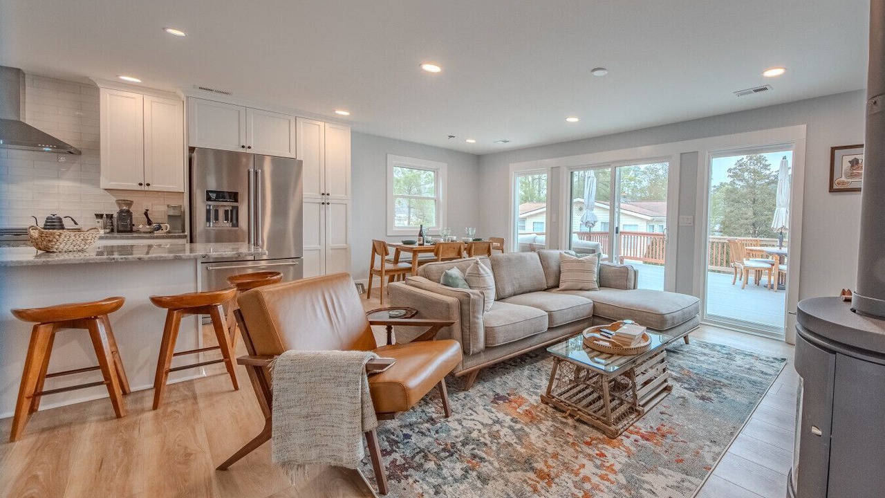 Photo of Livingroom in Hudgins
