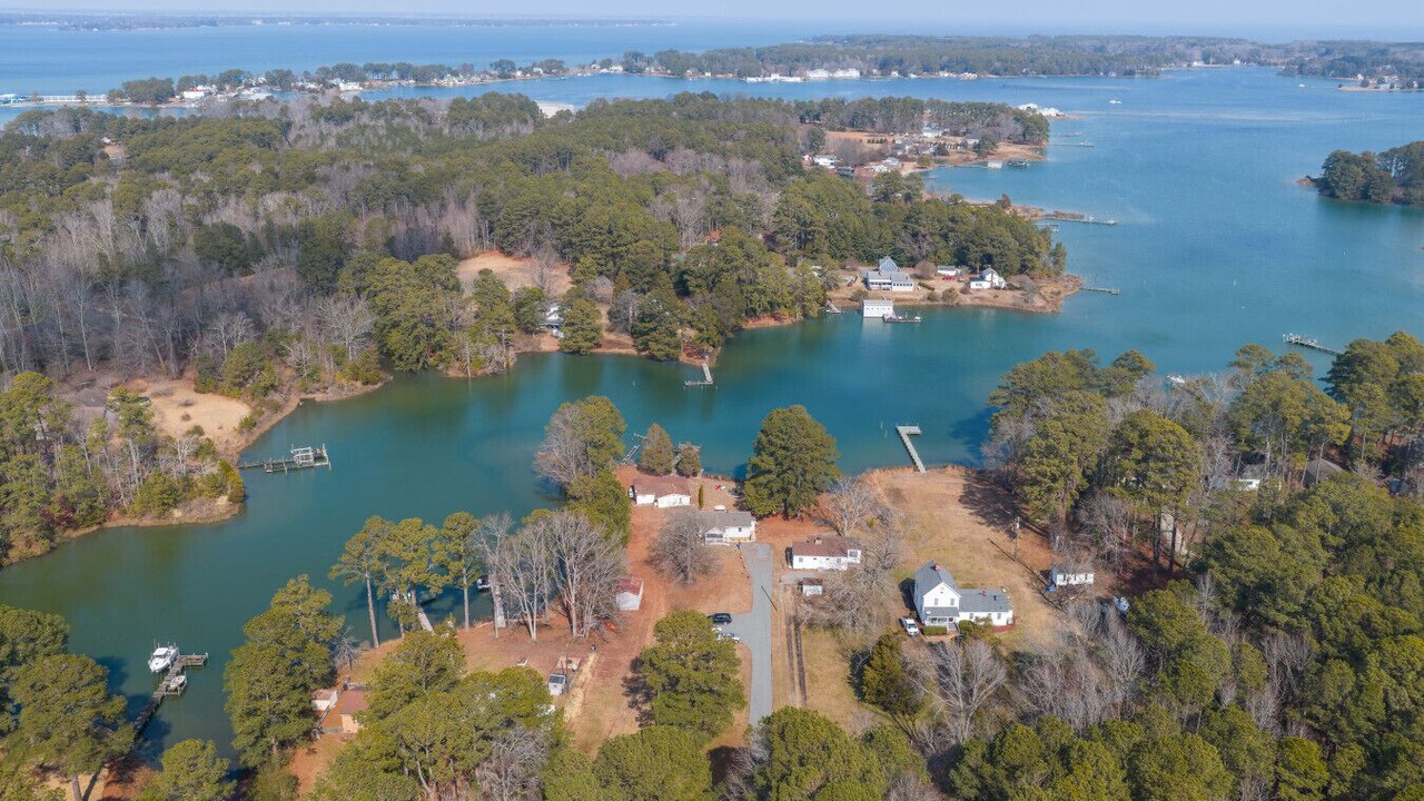 Photo of Outdoor in Hudgins
