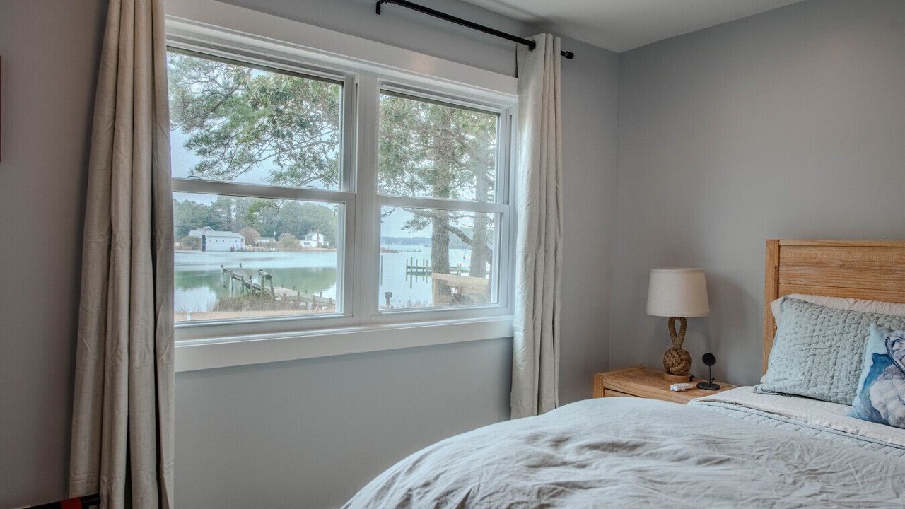 Photo of Bedroom in Hudgins