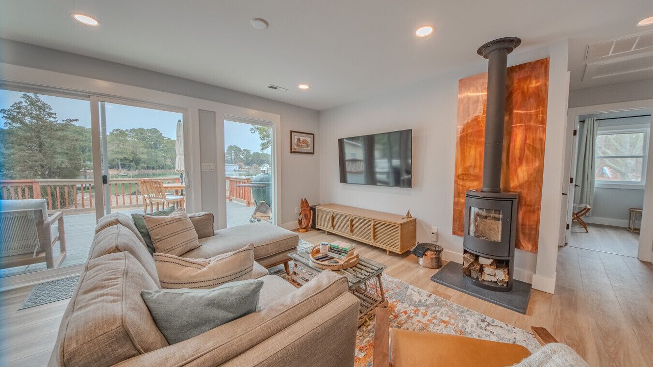 Photo of Livingroom in Hudgins