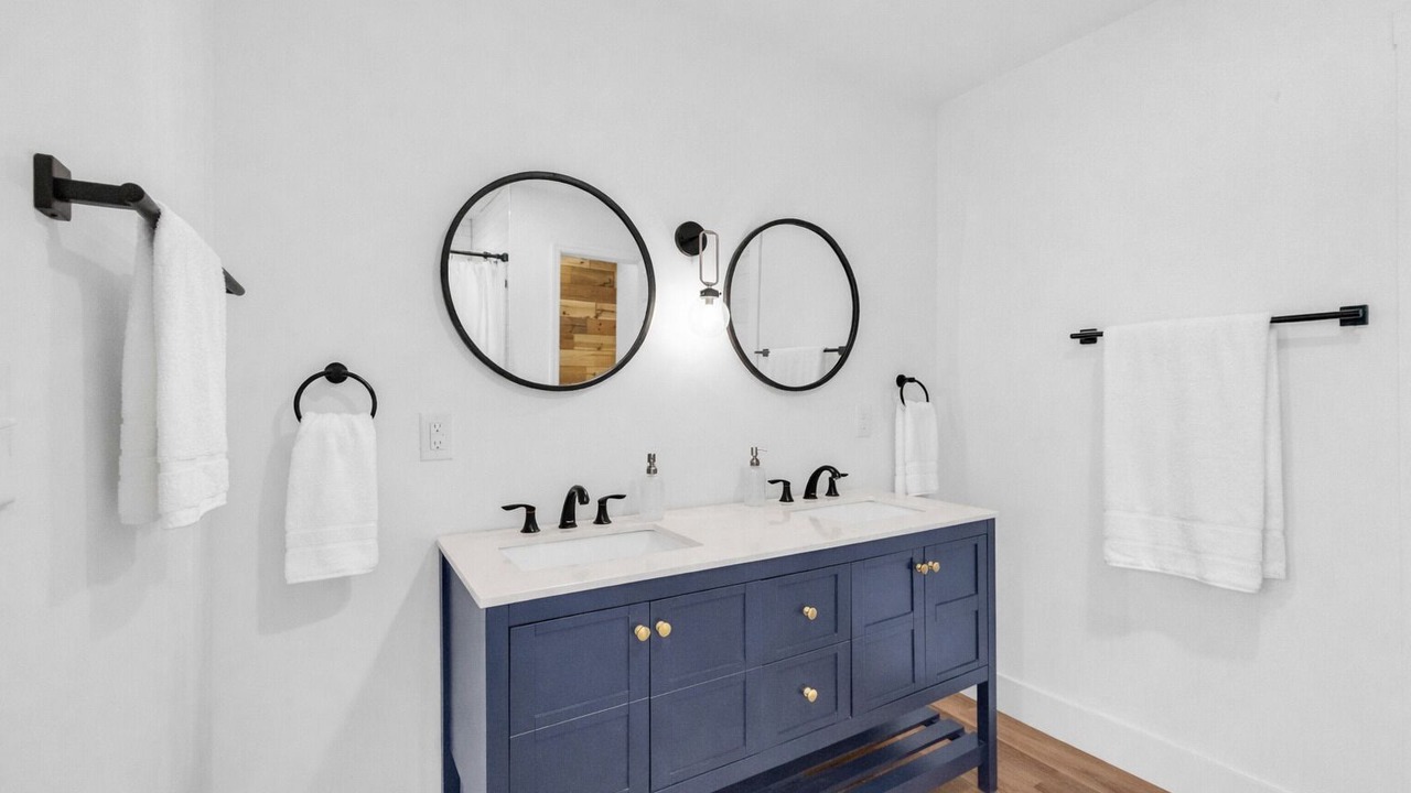 Photo of Bathroom in Cross Hill