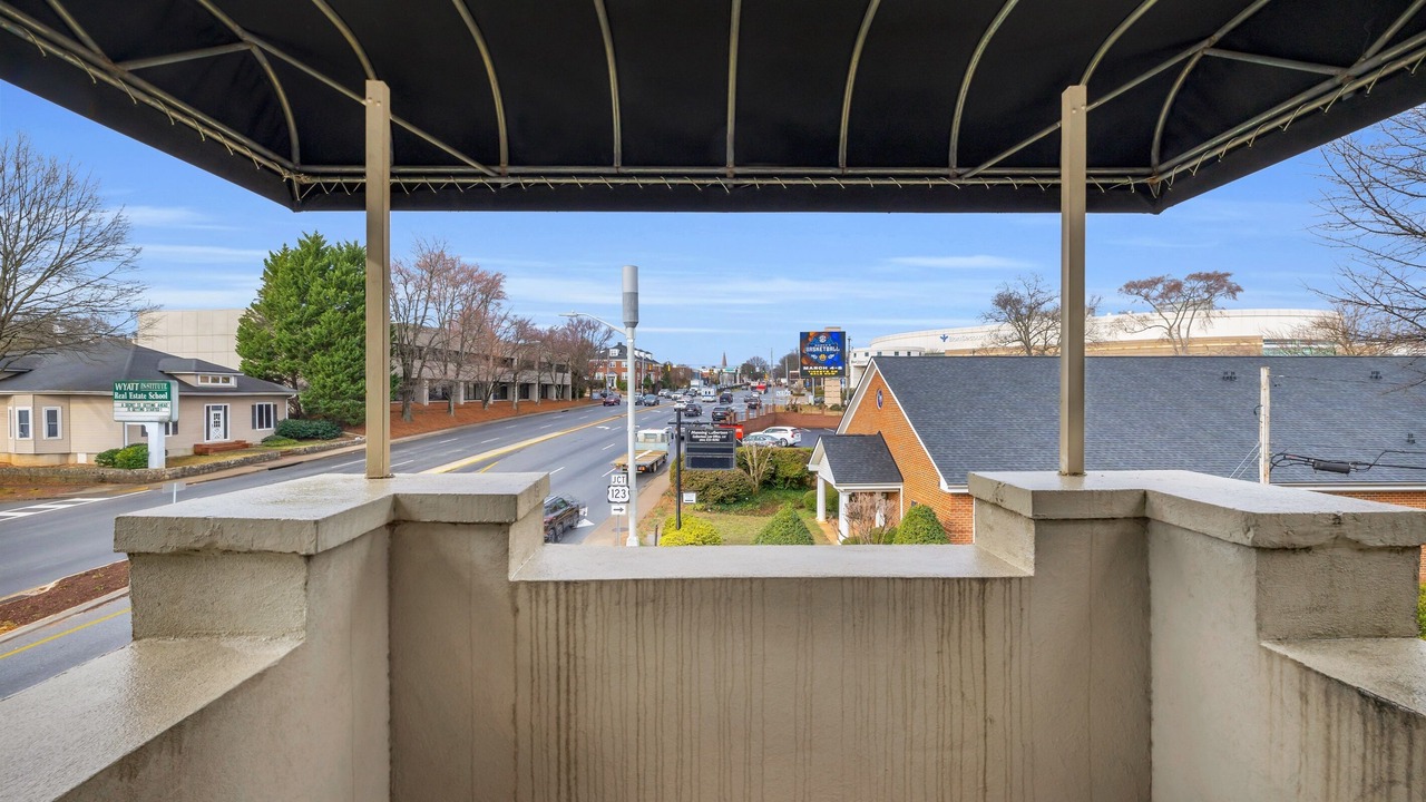 Photo of Patio Balcony in Greenville Downtown