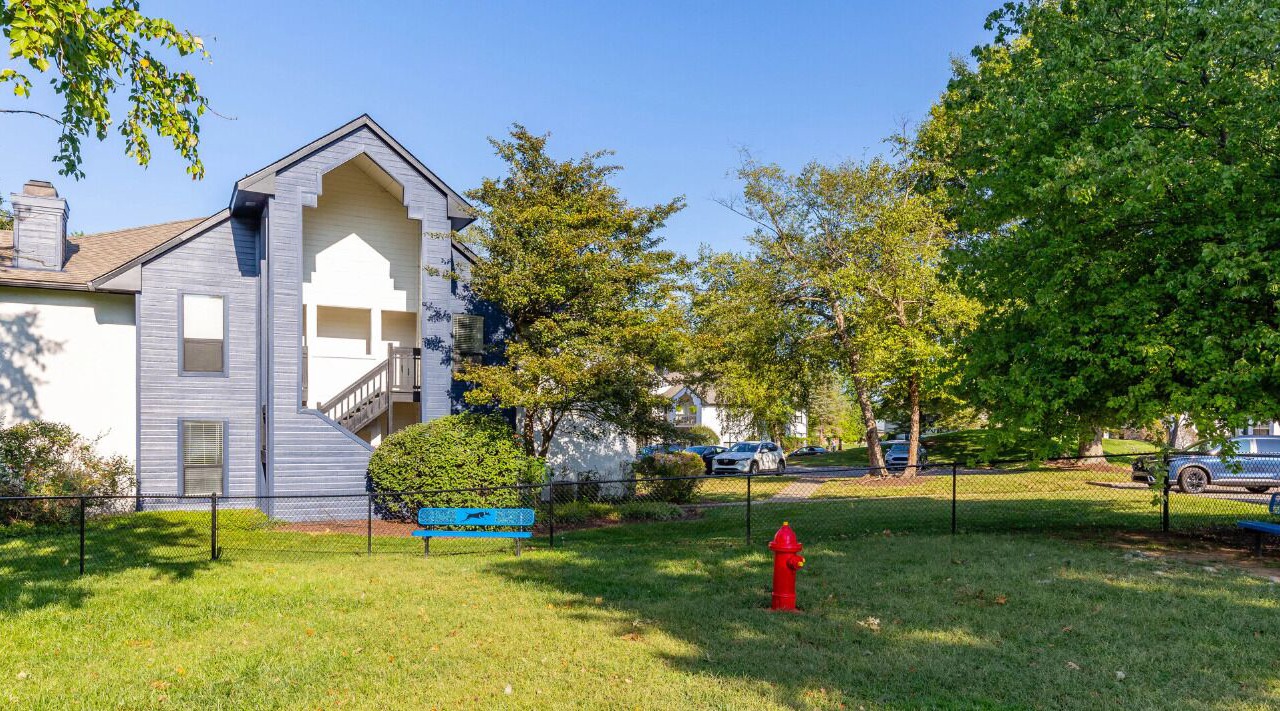 Photo of Outdoor in Hurstbourne Acres