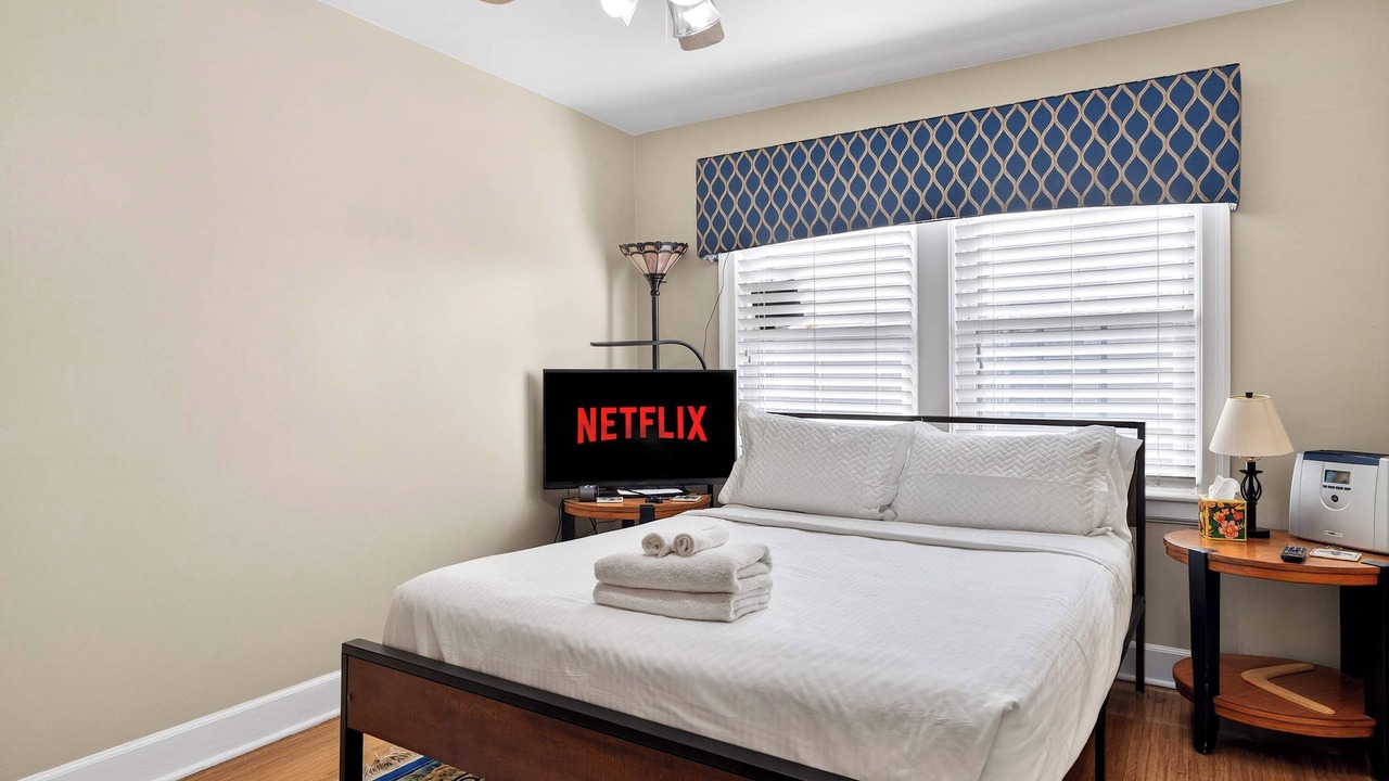 Photo of Bedroom in Rockcreek Lexington Road