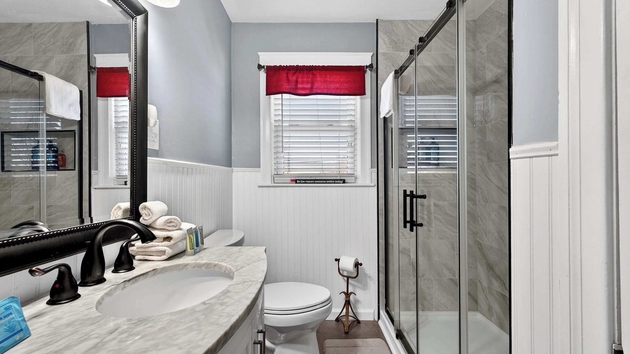 Photo of Bathroom in Rockcreek Lexington Road