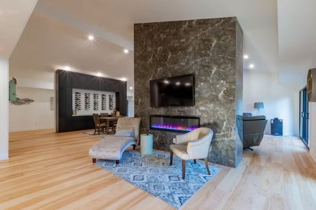 Photo of Livingroom in Seguin