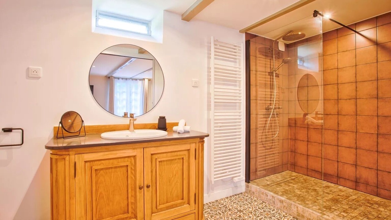 Photo of Bathroom in Honfleur
