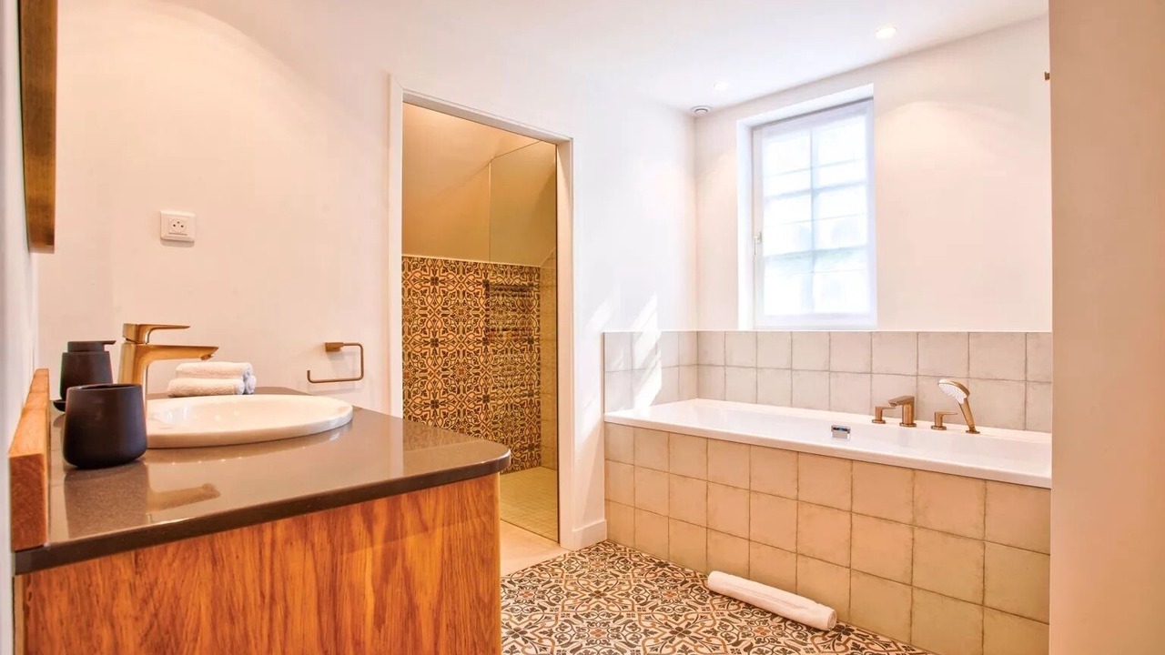 Photo of Bathroom in Honfleur