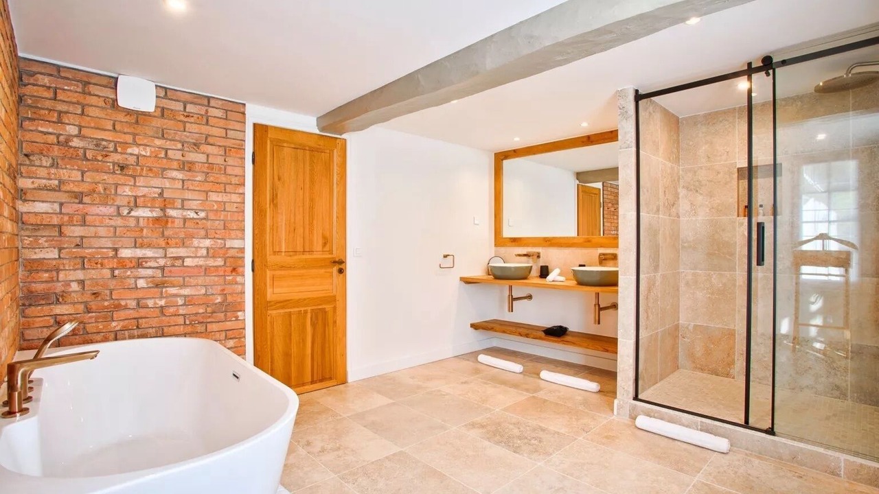 Photo of Bathroom in Honfleur