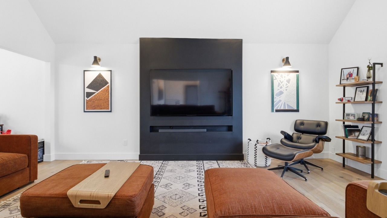 Photo of Livingroom in Parkville