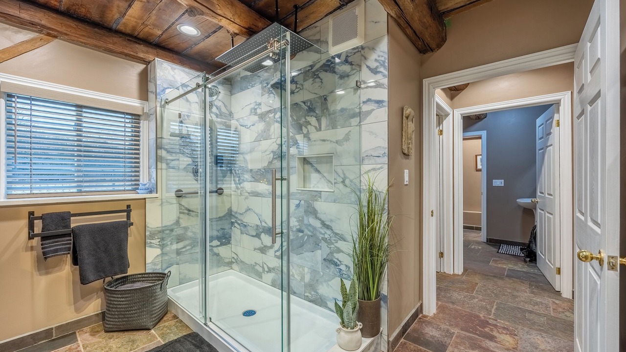 Photo of Bathroom in Simcoe