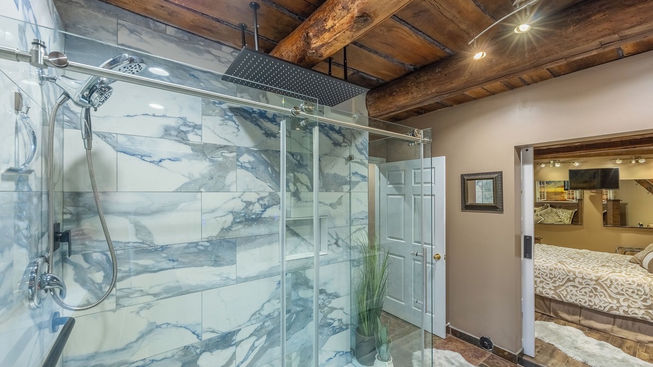 Photo of Bathroom in Simcoe