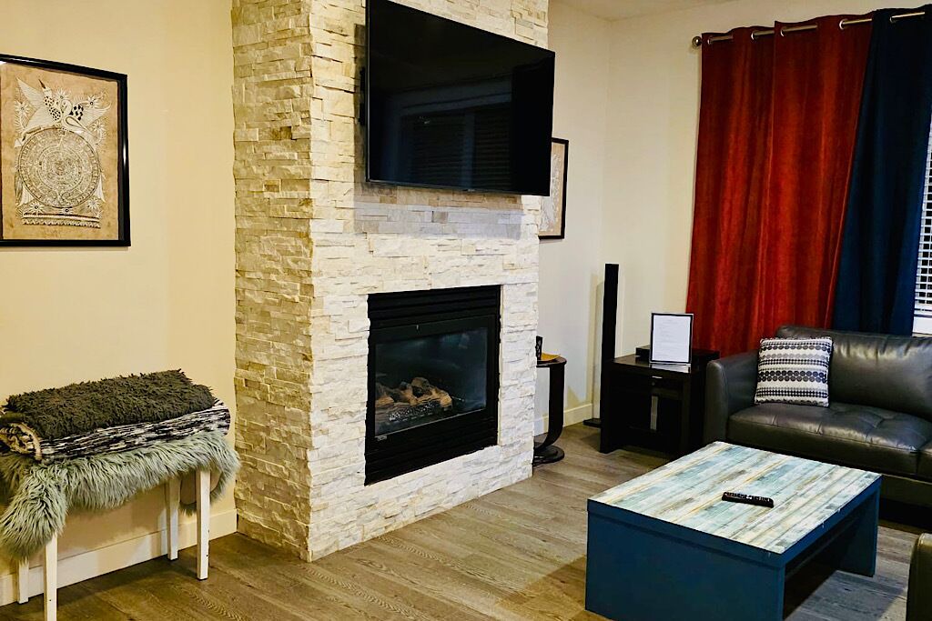Photo of Livingroom in Regina